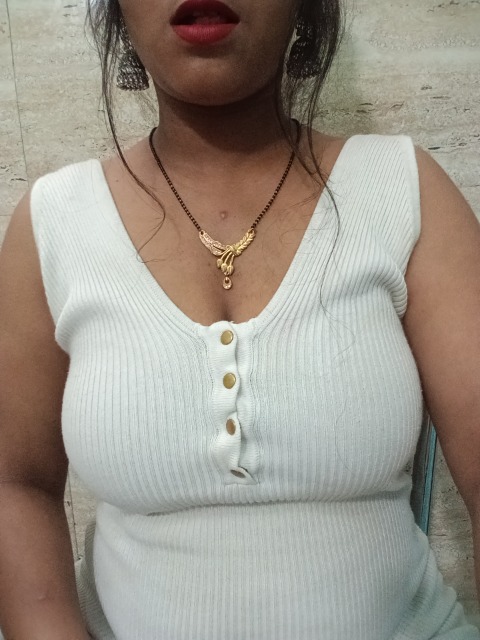 Shivangi Hottie