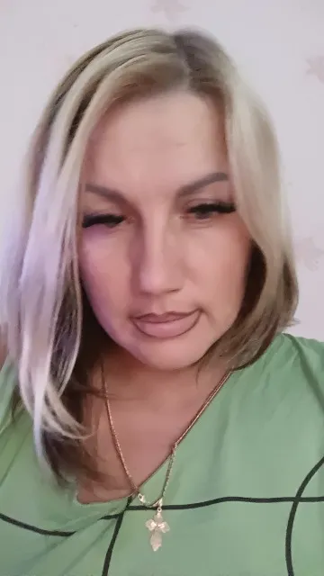 Irresistible queen
