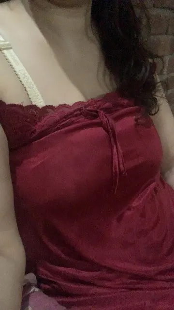Sara khan
