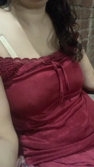 Sara khan