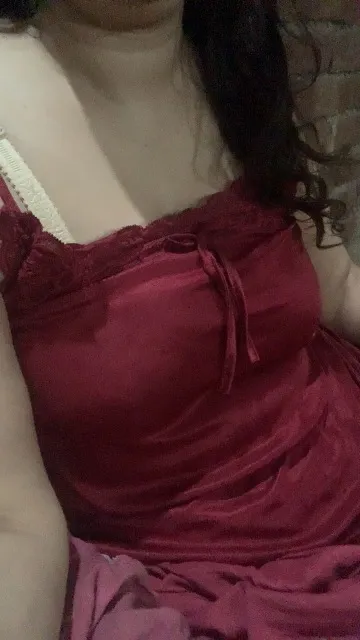 Sara khan