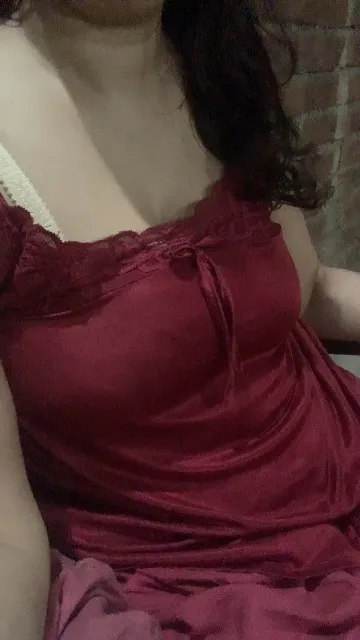 Sara khan